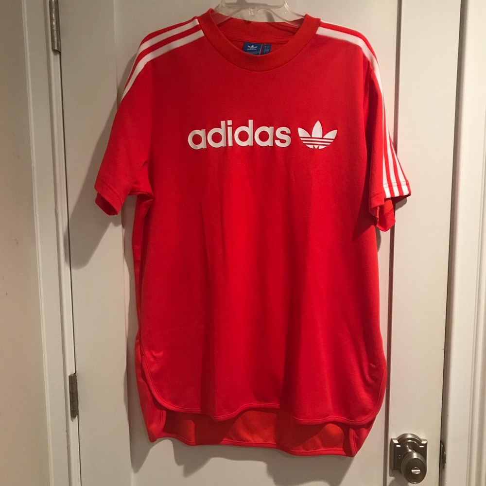 Men’s adidas t-shirt
